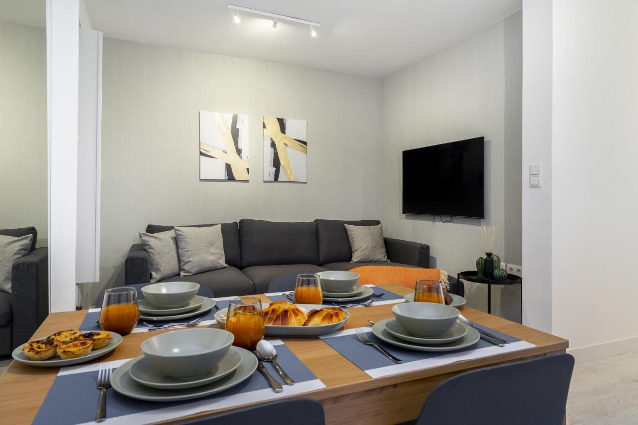 Whome Lisbon'S Best Kept Secret: 2-Bed W/Ac & Patio Εξωτερικό φωτογραφία