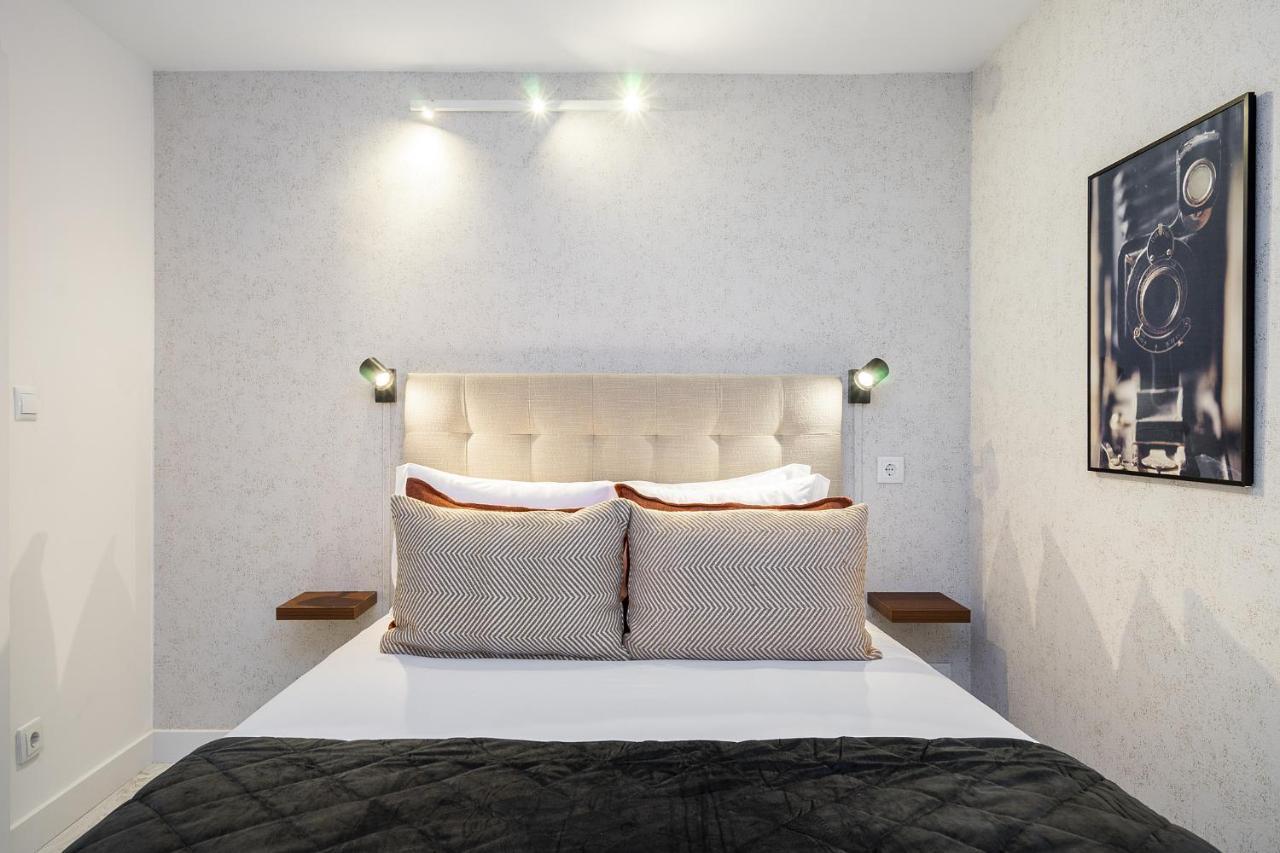 Whome Lisbon'S Best Kept Secret: 2-Bed W/Ac & Patio Εξωτερικό φωτογραφία